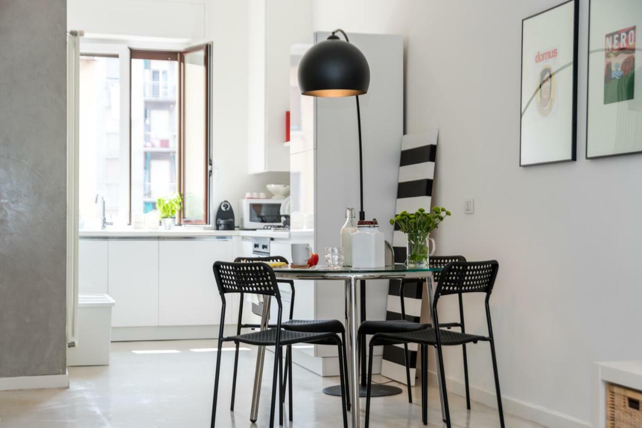 Lovely Cenisio Apartment Milan Bagian luar foto